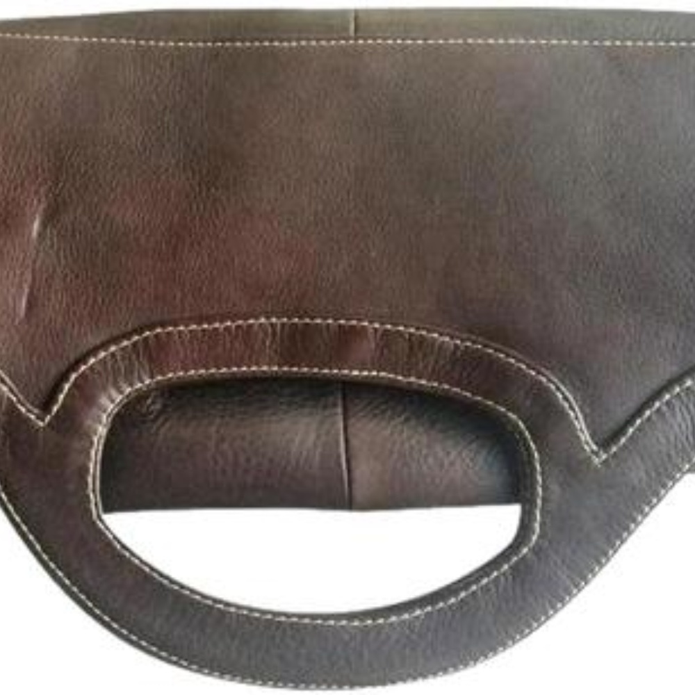 Piel leather clutch